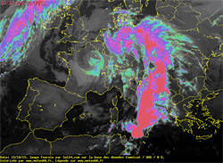 immagine satellitare delle precipitazioni sulla Penisola