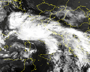Immagine satellitare che mostra la perturbazione atlantica in arrivo dalla Penisola Iberica