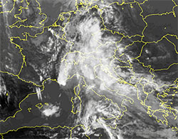 Immagine satellitare che mostra la nuvolosità sulla Penisola
