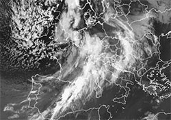 immagine satellitare che mostra la prturbazione Atlantica in arrivo sull'Italia